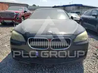 2013 BMW 740 фото