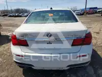 2013 BMW 740 фото
