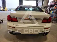 2013 BMW 750 photo
