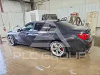 2013 BMW 750 photo