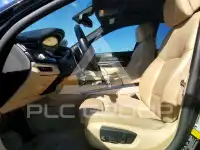 2013 BMW 750 фото