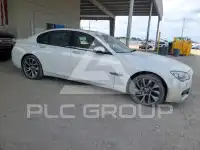 2013 BMW 750 photo