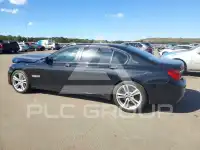 2013 BMW 750 фото