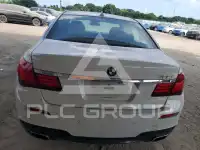 2013 BMW 750 photo