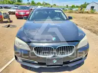 2013 BMW 750 фото