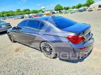 2013 BMW 750 photo