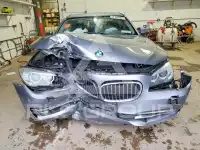 2013 BMW 750 photo