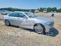 2013 BMW 750 photo