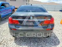 2013 BMW 750 фото