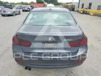 2013 BMW 328 photo