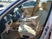 2013 BMW 320 фото