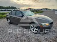 2013 BMW 320 фото