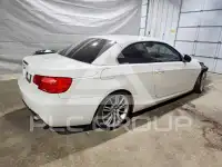2013 BMW 335 фото