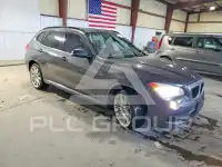 2013 BMW X1 photo