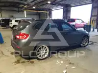 2013 BMW X1 photo