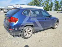 2013 BMW X1 фото