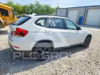 2013 BMW X1 photo