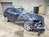 2013 BMW X1 фото