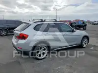 2013 BMW X1 photo