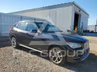 2013 BMW X1 фото