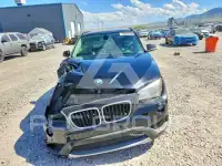 2013 BMW X1 фото