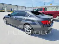 2013 BMW 550 фото