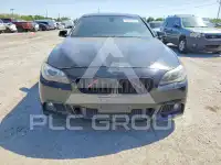 2013 BMW 550 фото