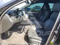 2013 BMW 550 фото