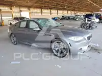 2013 BMW M5 фото