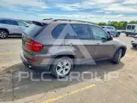 2013 BMW X5 фото