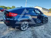 2013 BMW X6 фото