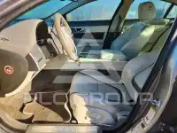2013 Jaguar XF photo