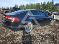 2013 Jaguar XF фото