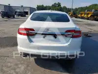 2013 Jaguar XF photo