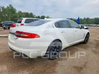 2013 Jaguar XF фото