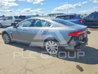 2013 Jaguar XF photo