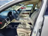 2013 Jaguar XF фото
