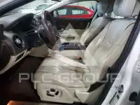 2013 Jaguar XJ photo