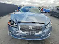 2013 Jaguar XJ photo