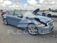 2013 Jaguar XJ photo
