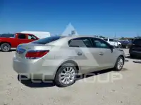 2013 Buick LACROSSE photo