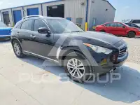 2013 Infinity FX37 photo