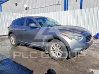2013 Infinity FX37 photo