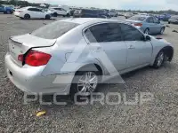 2013 Infinity G37 photo