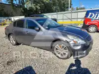 2013 Infinity G37 photo