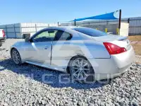 2013 Infinity G37 photo
