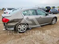 2013 Infinity G37 photo