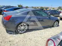2013 Infinity G37 photo