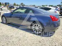 2013 Infinity G37 photo
