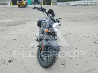 2013 Suzuki  photo